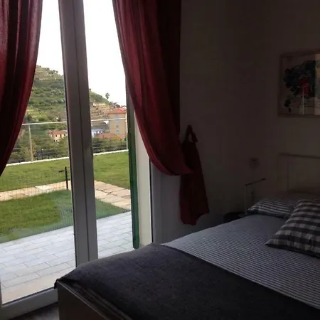 Casaluna Apartment *